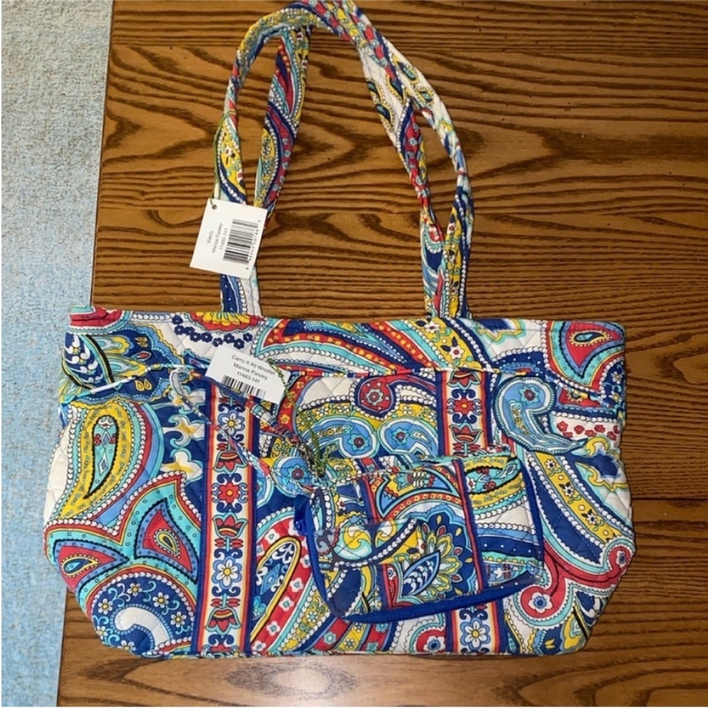 VERA BRADLEY NWT Colorful Paisley Tote Bag + wristlet